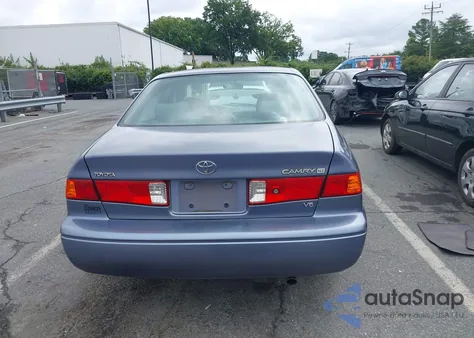 2000 Toyota Camry Xle V6 from USA, damaged, VIN 4T1BF28K9YU098809